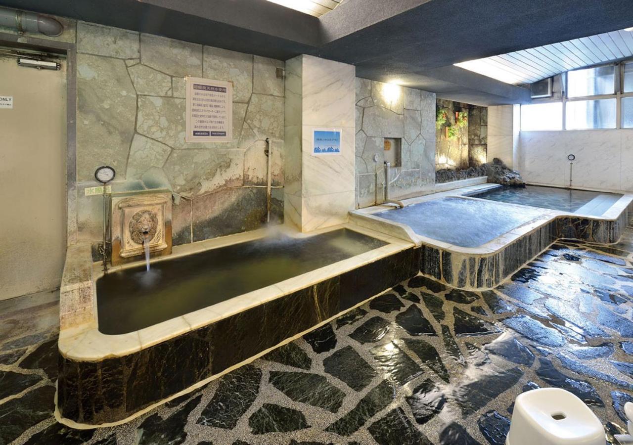 Capsule And Sauna Rosco Tokyo Exterior photo