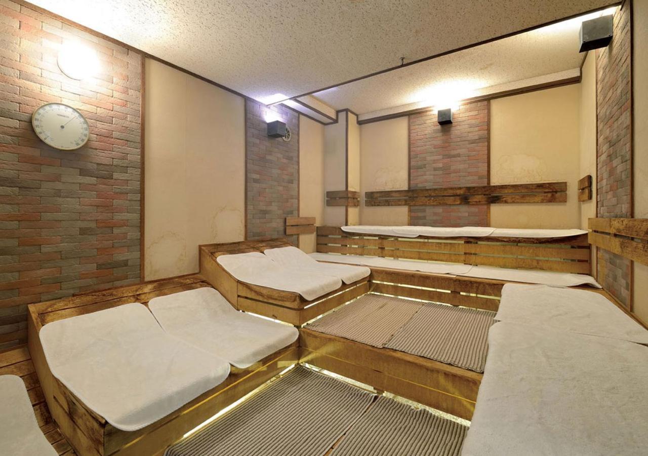 Capsule And Sauna Rosco Tokyo Exterior photo